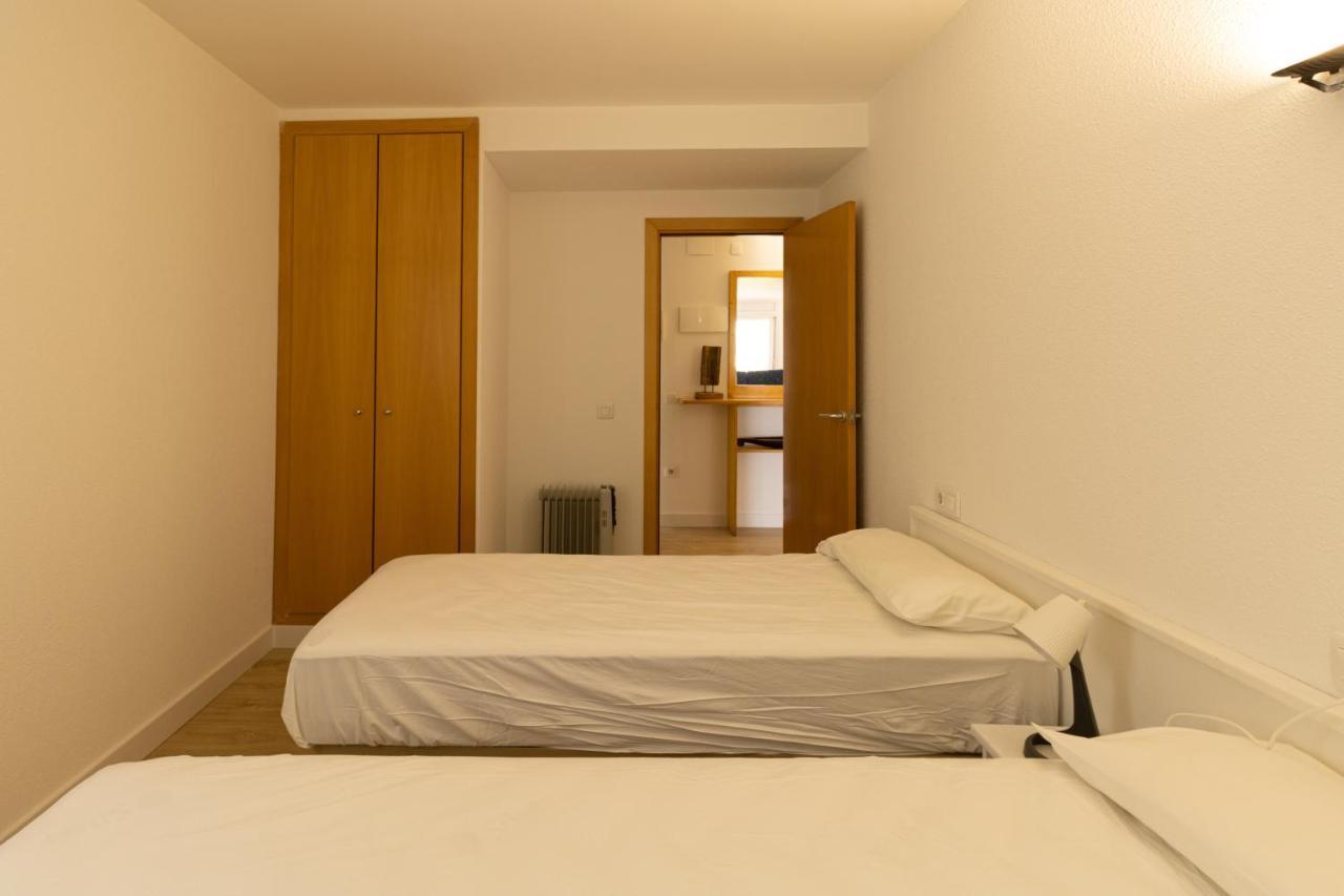 Vista Roses Mar - Apartamento Con Piscina II מראה חיצוני תמונה